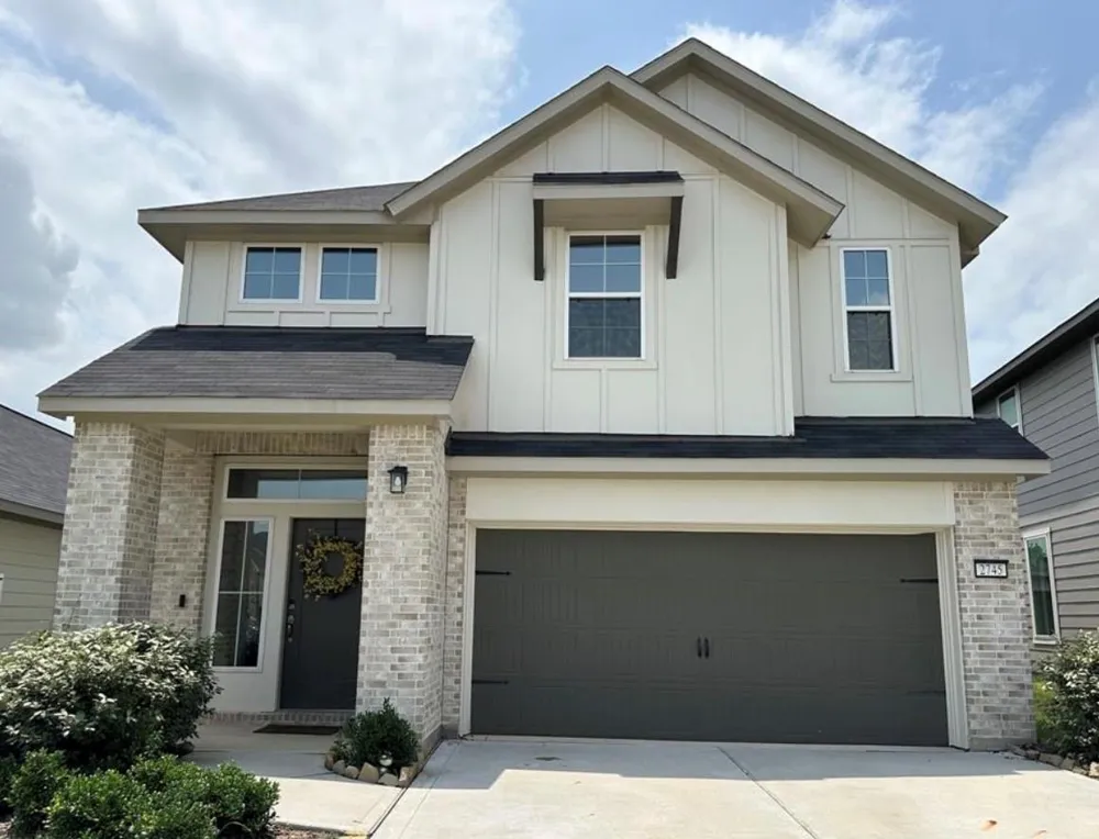 2745 Bluebonnet Ridge Drive Conroe, TX 77304