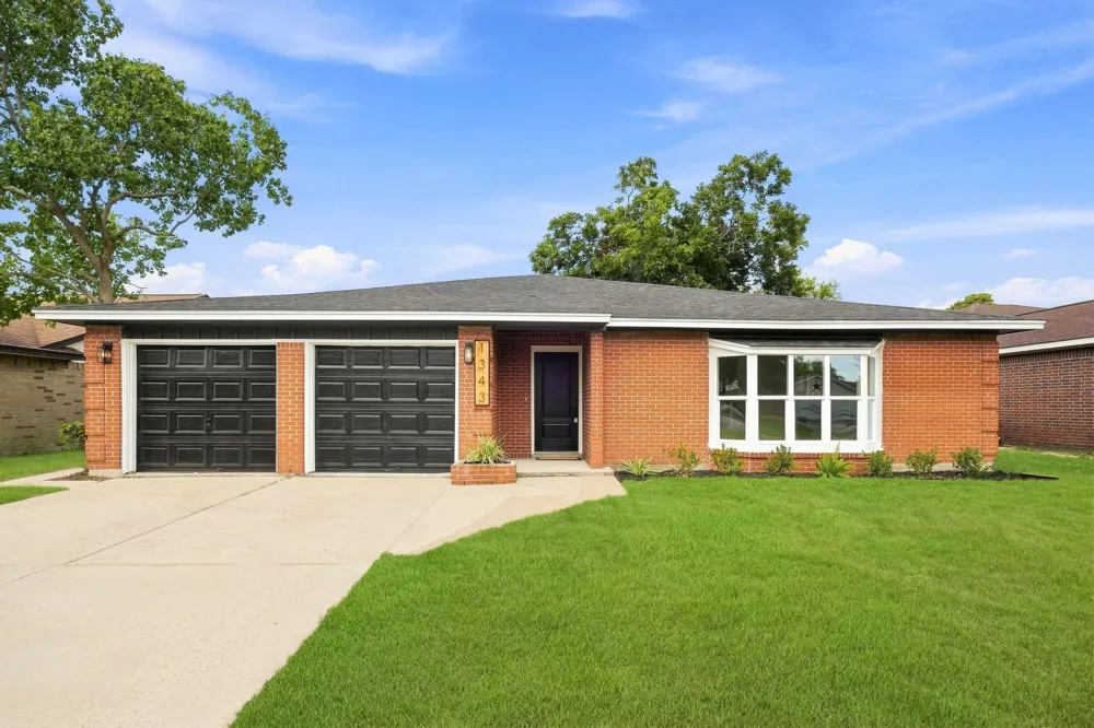 1343 Littleport Lane Channelview, TX 77530