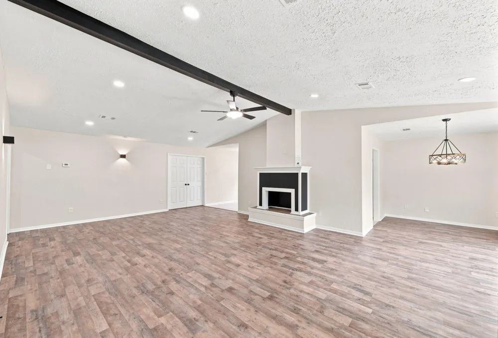 1343 Littleport Lane Channelview, TX 77530