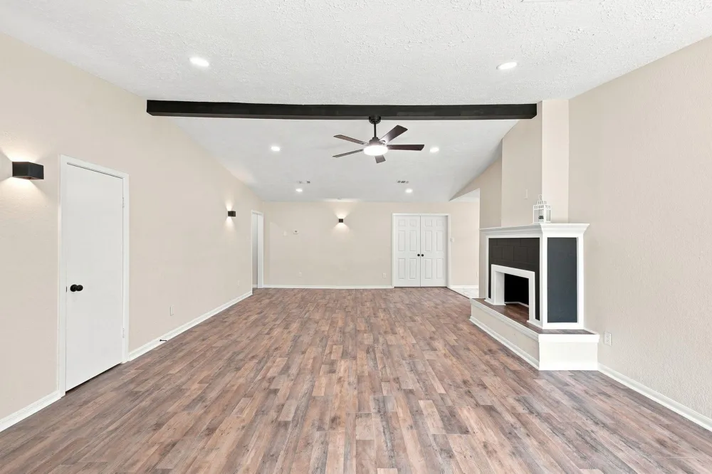 1343 Littleport Lane Channelview, TX 77530