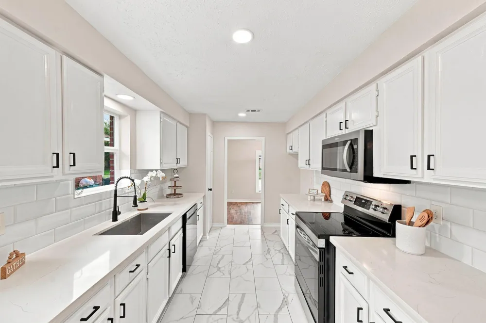 1343 Littleport Lane Channelview, TX 77530