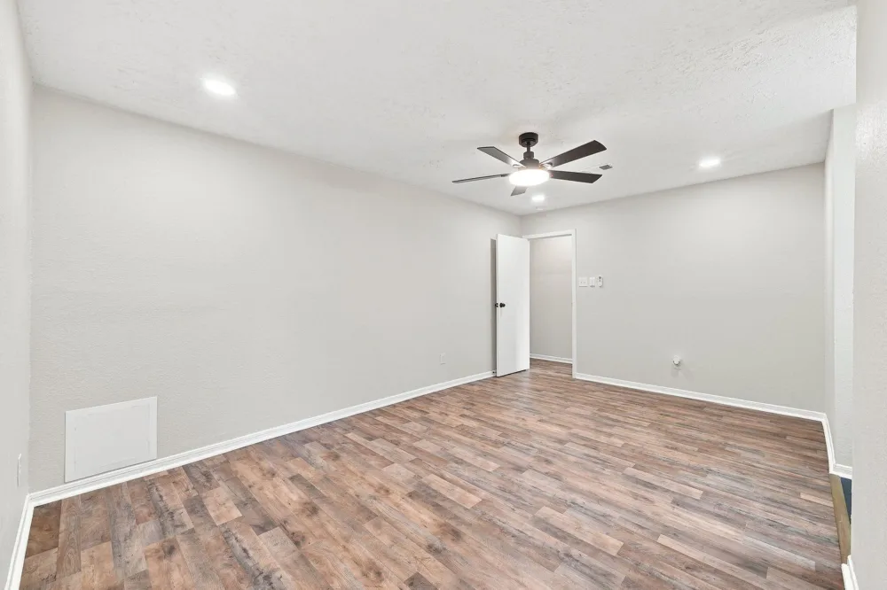 1343 Littleport Lane Channelview, TX 77530