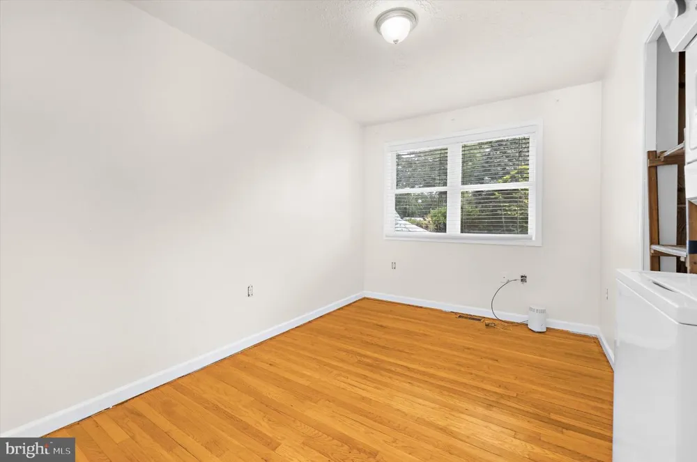 243 12TH Pasadena, MD 21122