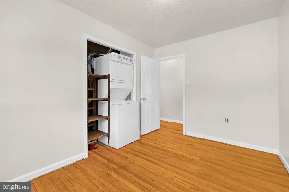 243 12TH Pasadena, MD 21122
