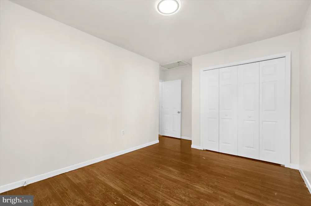 243 12TH Pasadena, MD 21122