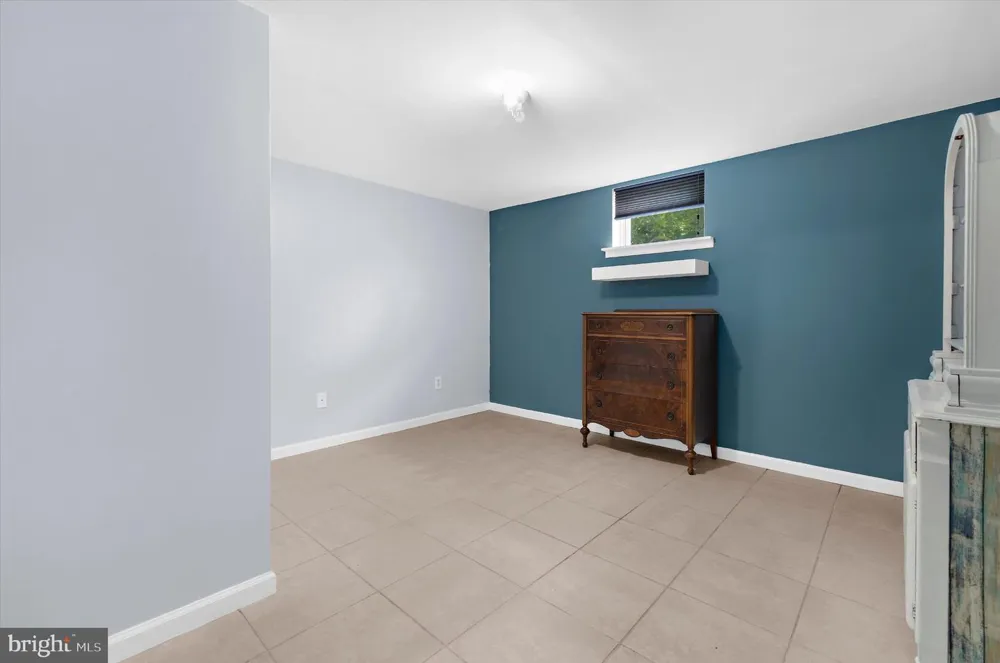 243 12TH Pasadena, MD 21122