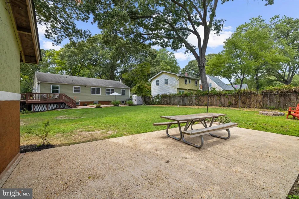 243 12TH Pasadena, MD 21122