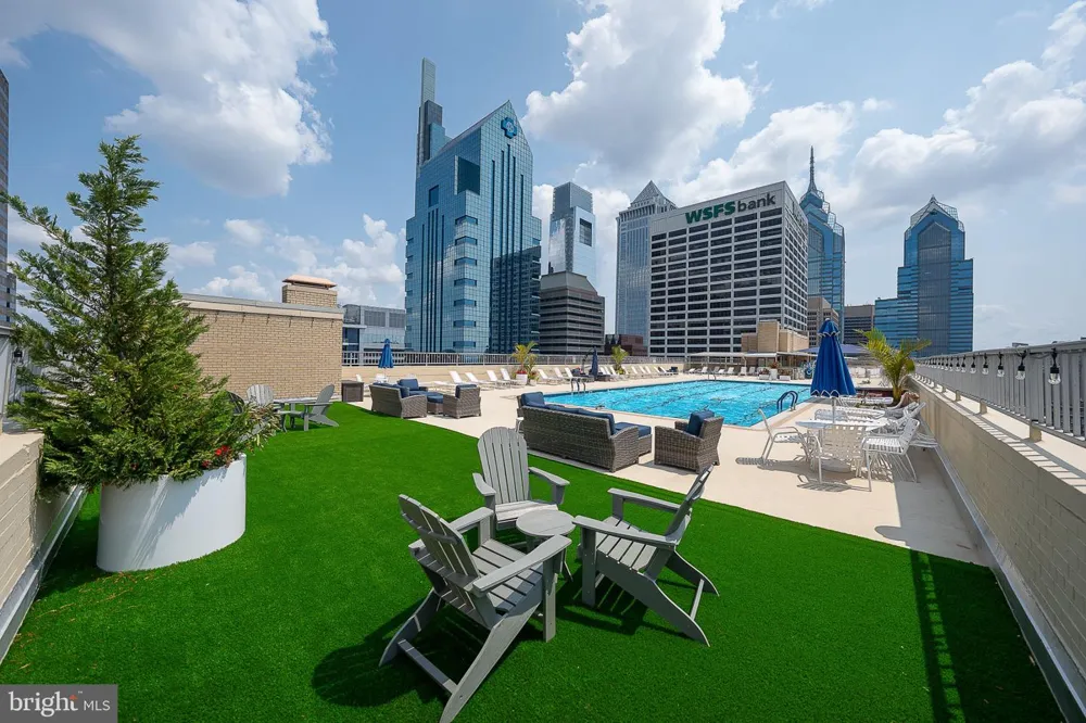 1919 CHESTNUT STREET #2209 Philadelphia, PA 19103