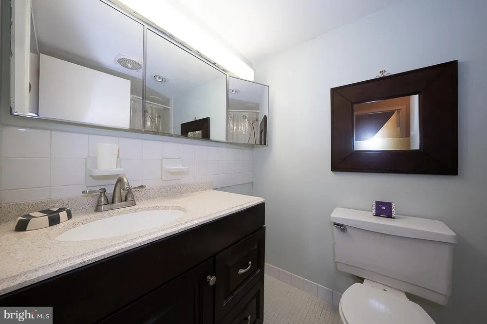1919 CHESTNUT STREET #2209 Philadelphia, PA 19103