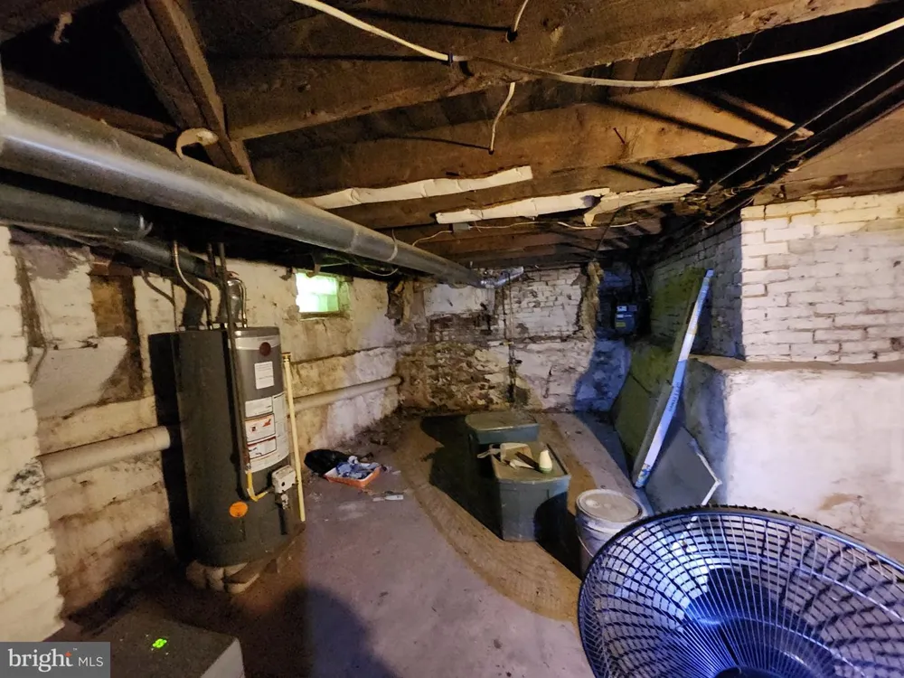 724 E 35TH STREET Baltimore, MD 21218