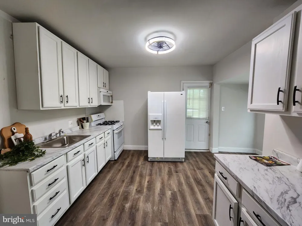 724 E 35TH STREET Baltimore, MD 21218