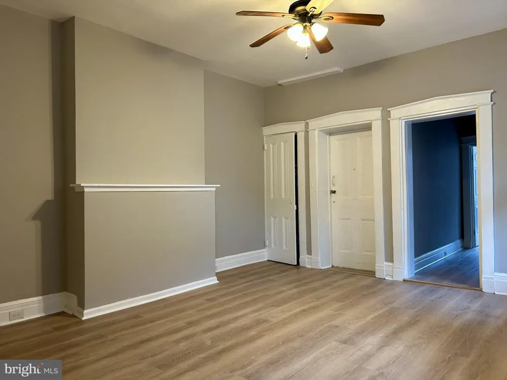229 E KING STREET #2 Lancaster, PA 17602