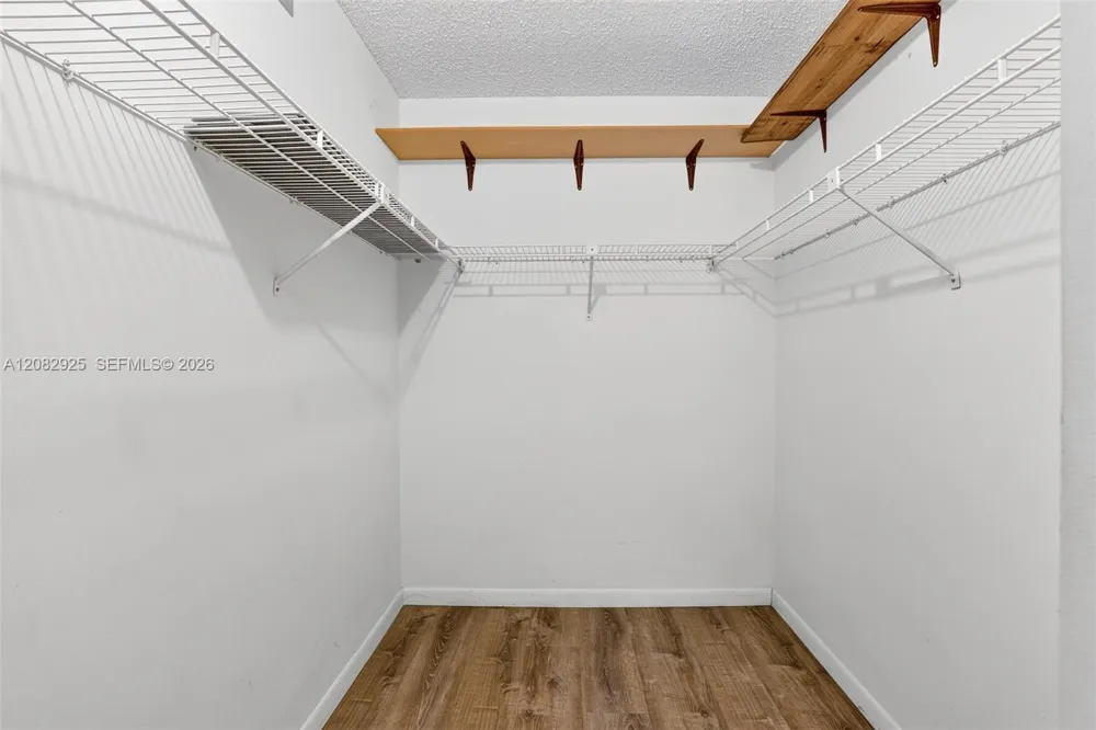 150 S Hollybrook Ter #208 Pembroke Pines, FL 33025