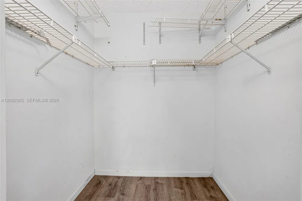 150 S Hollybrook Ter #208 Pembroke Pines, FL 33025