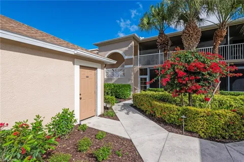 26190 Clarkston Drive #203