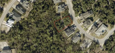3910 Magnolia Bluff Lane