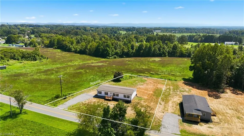 251 Glenn Dancy Road Hays, NC 28635