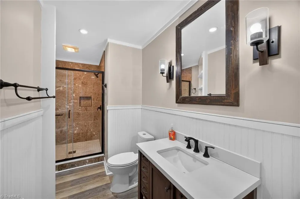 209 Louise Avenue High Point, NC 27262