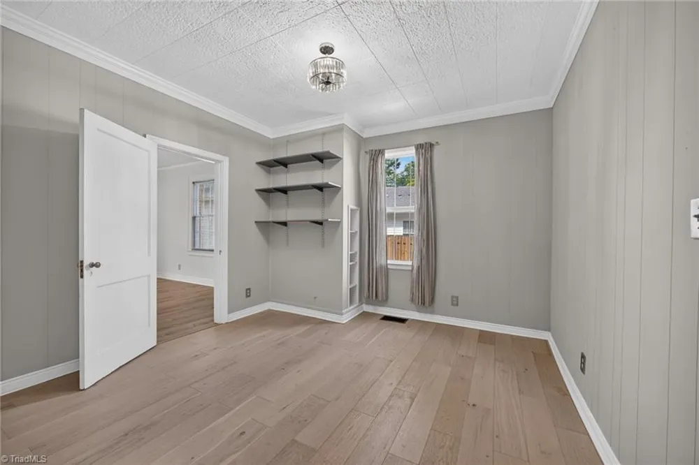 209 Louise Avenue High Point, NC 27262