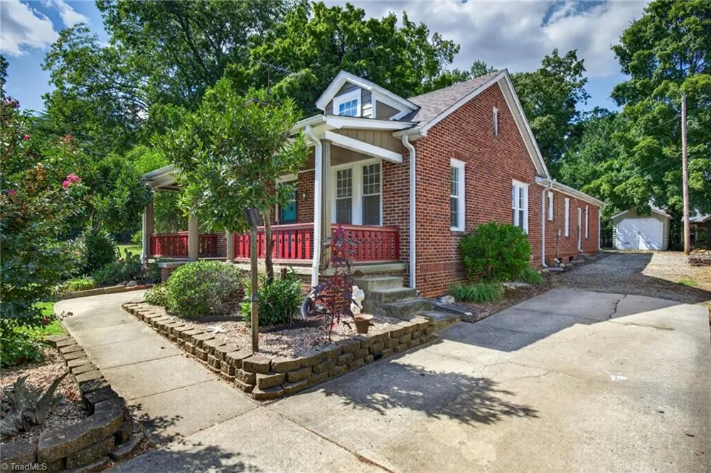 209 Louise Avenue High Point, NC 27262