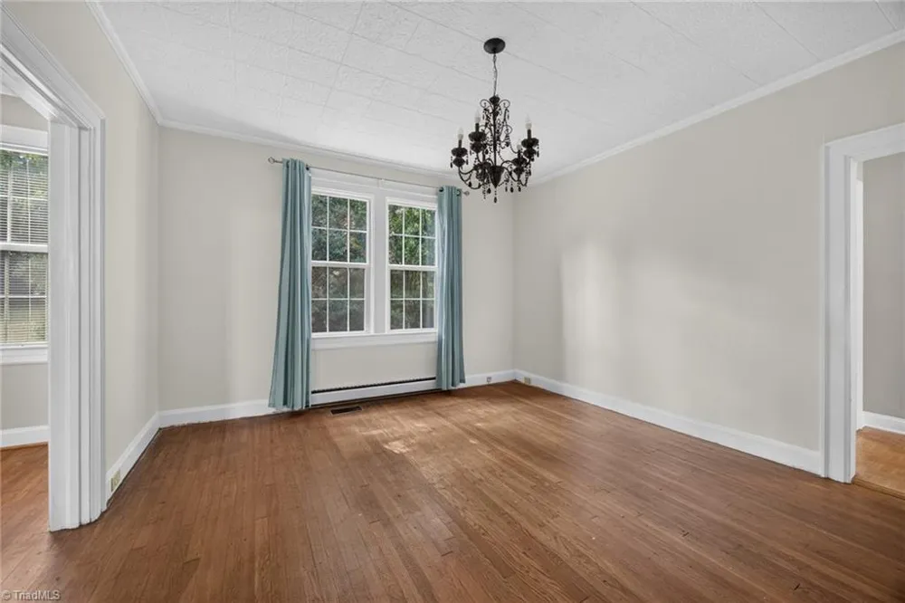 209 Louise Avenue High Point, NC 27262