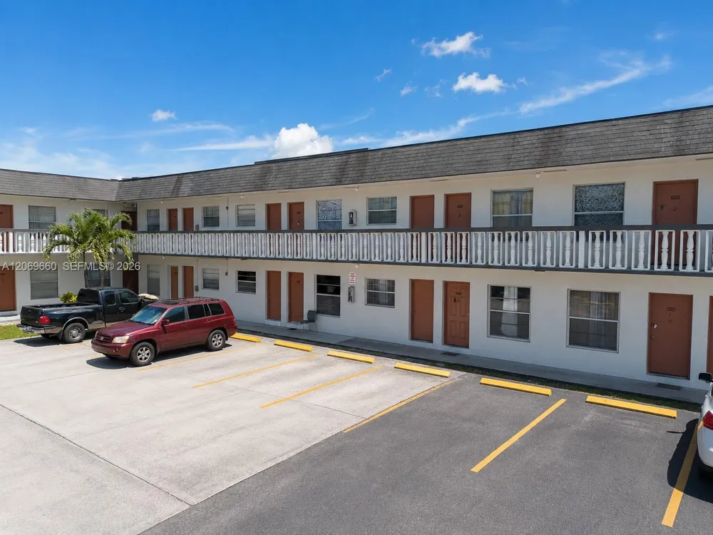 18101 NW 7th Ave Miami Gardens, FL 33169