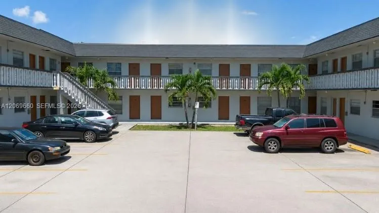 18101 NW 7th Ave Miami Gardens, FL 33169