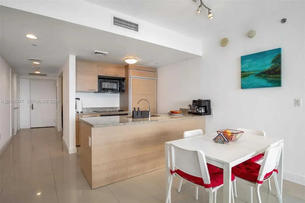 1800 S Ocean Dr #4006 Hallandale Beach, FL 33009