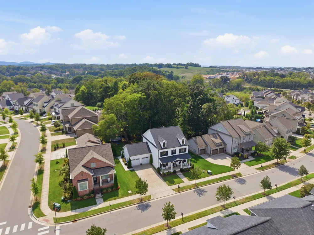 6006 Farmhouse Dr Franklin, TN 37067
