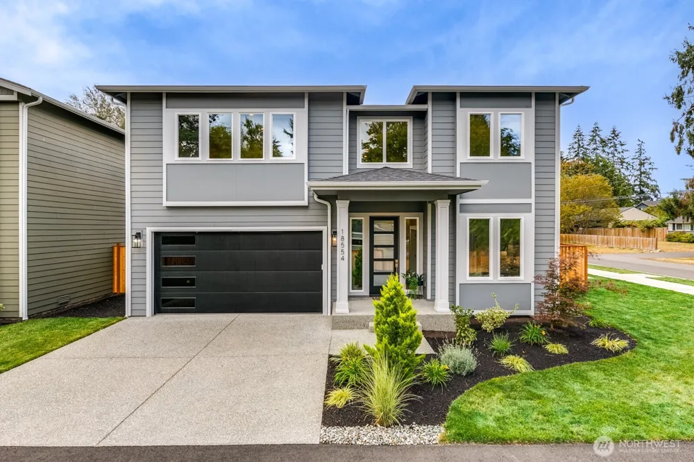 18554 Stone Avenue Shoreline, WA 98133