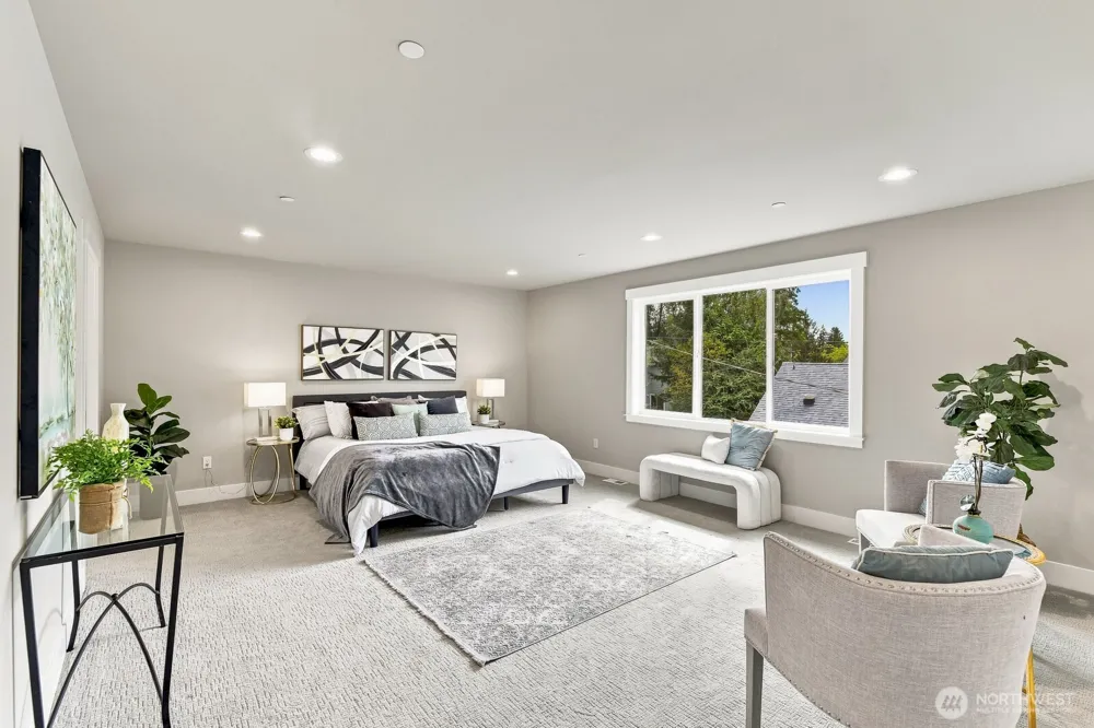 18554 Stone Avenue Shoreline, WA 98133