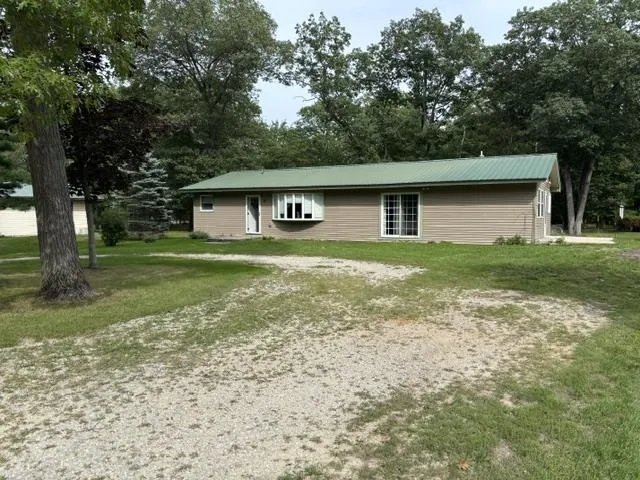 21 W Oak Street Sims Township, MI 48703