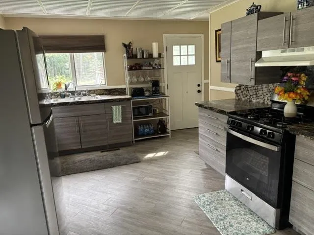 21 W Oak Street Sims Township, MI 48703