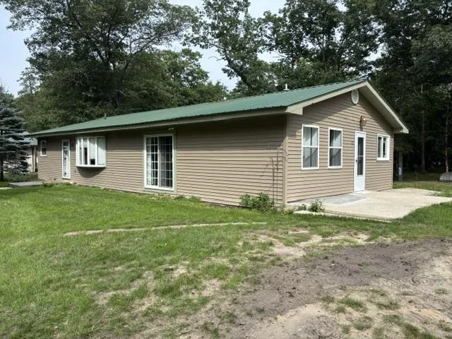 21 W Oak Street Sims Township, MI 48703