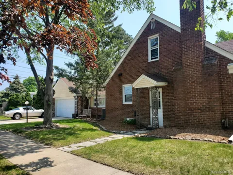4388 ARDEN PLACE