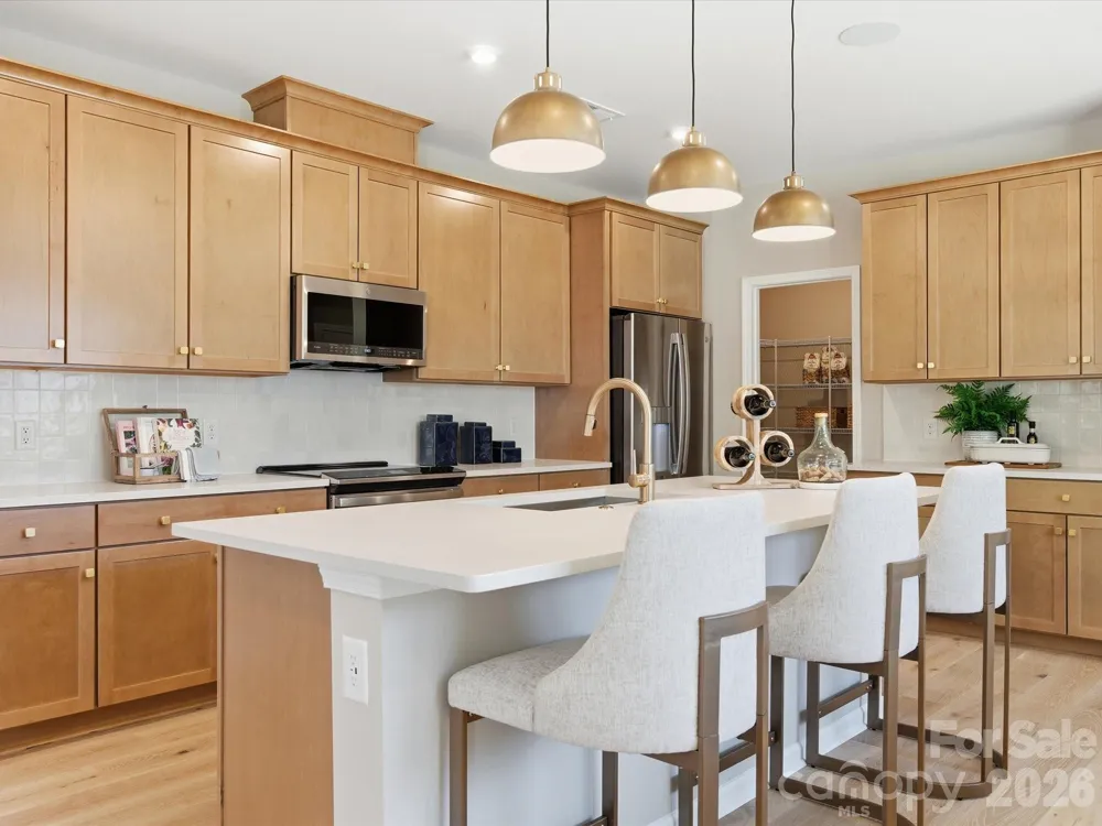 7211 Archimedes Lane Charlotte, NC 28216