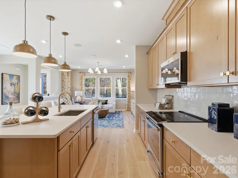 7211 Archimedes Lane Charlotte, NC 28216