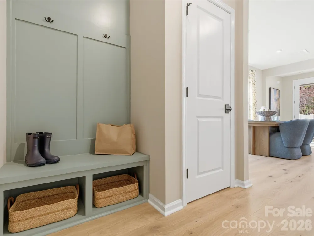 7211 Archimedes Lane Charlotte, NC 28216