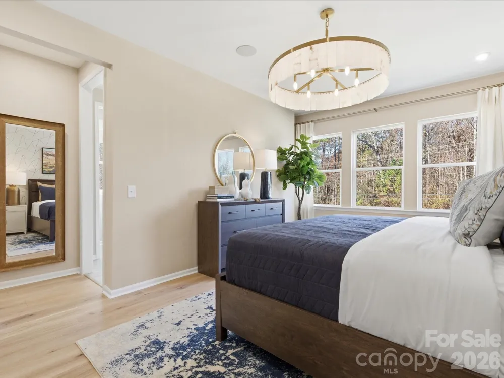 7211 Archimedes Lane Charlotte, NC 28216