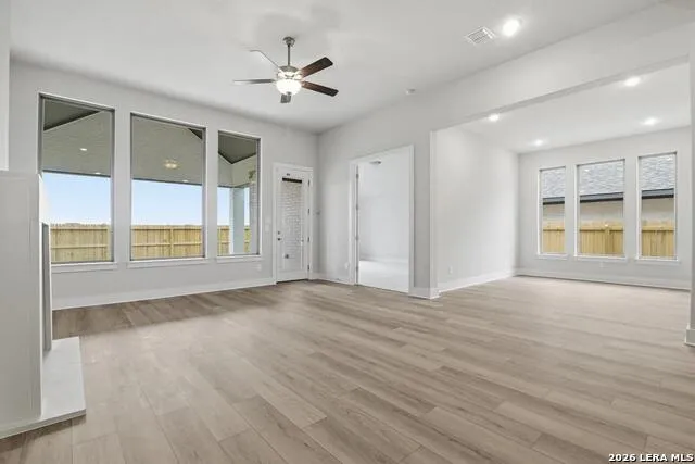 305 Haby Hill San Antonio, TX 78253