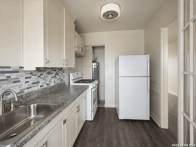 1511 W Woodlawn Ave Unit 4 San Antonio, TX 78201