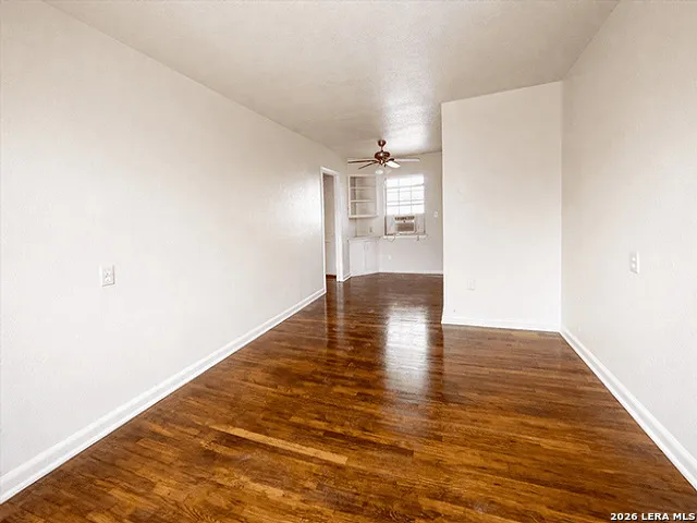 1511 W Woodlawn Ave Unit 4 San Antonio, TX 78201