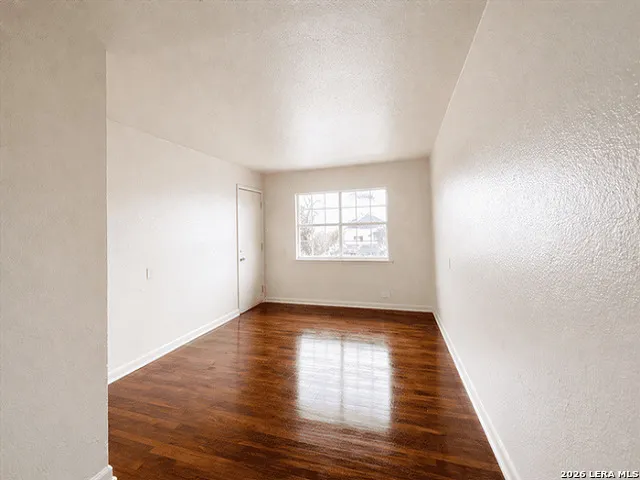 1511 W Woodlawn Ave Unit 4 San Antonio, TX 78201