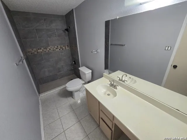 10311 FORK CRK San Antonio, TX 78245