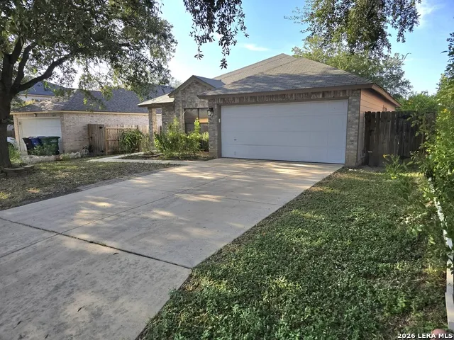 10311 FORK CRK San Antonio, TX 78245