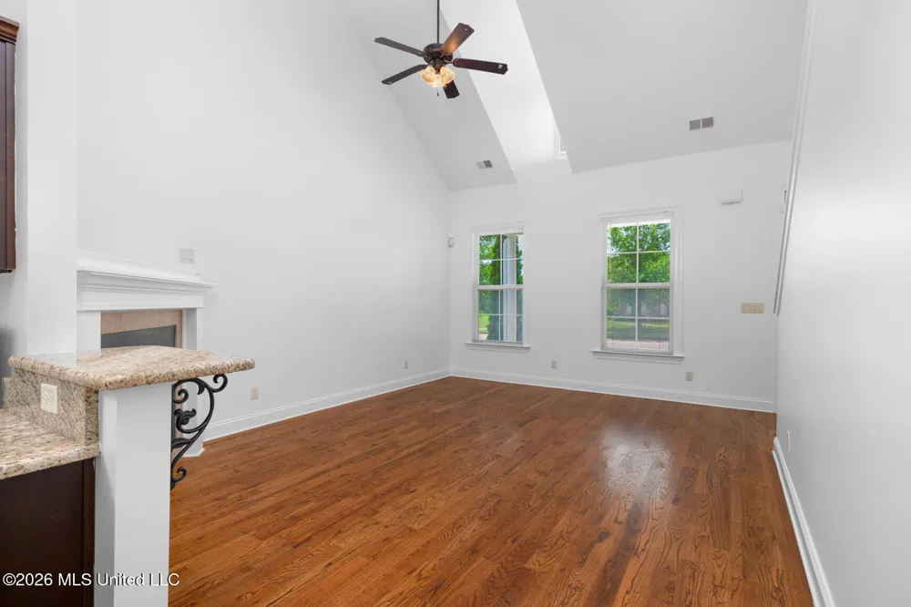 4656 E Dublin Circle Olive Branch, MS 38654