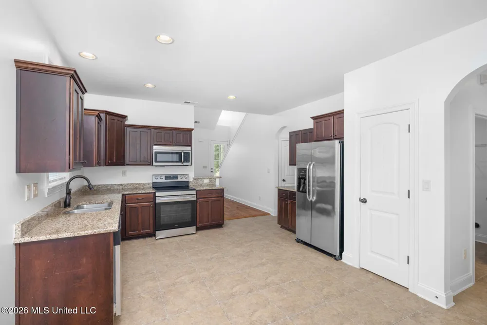 4656 E Dublin Circle Olive Branch, MS 38654