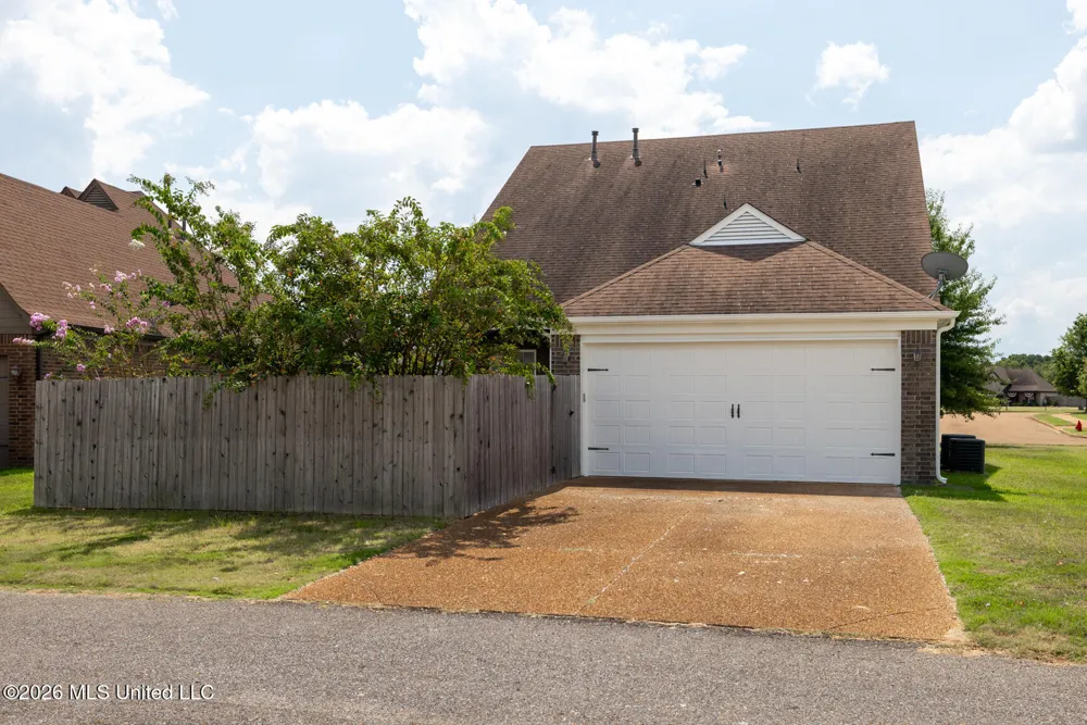 4656 E Dublin Circle Olive Branch, MS 38654