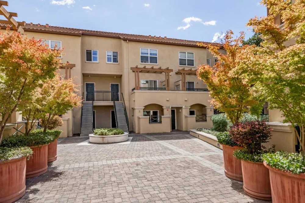 108 Bryant Street #25 Mountain View, CA 94041