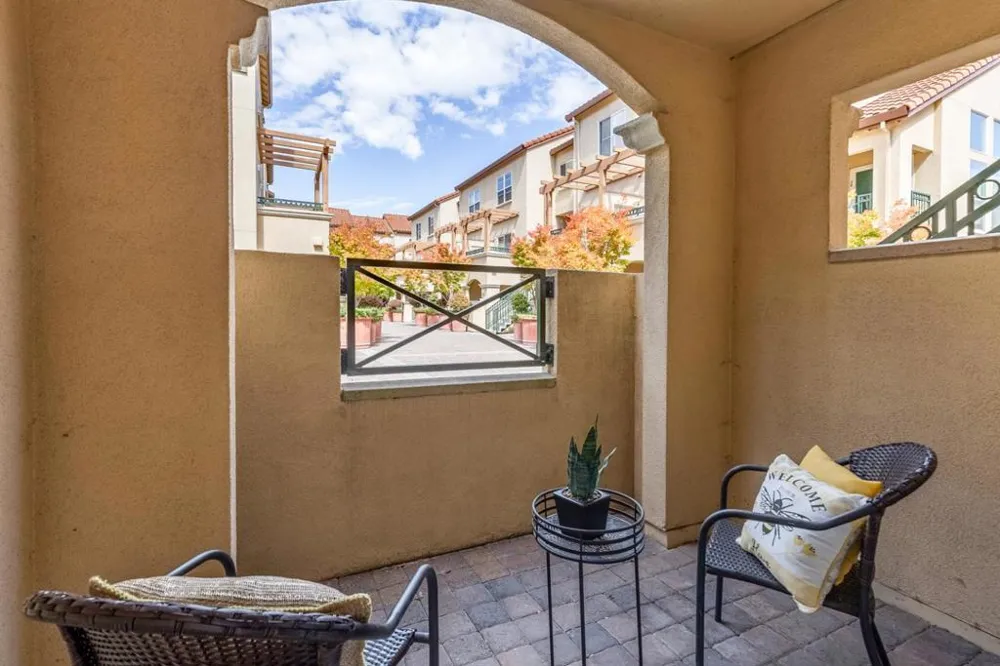 108 Bryant Street #25 Mountain View, CA 94041